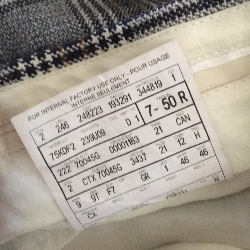 Men’s wool Gucci plaid suit pant - Picture 5 of 5